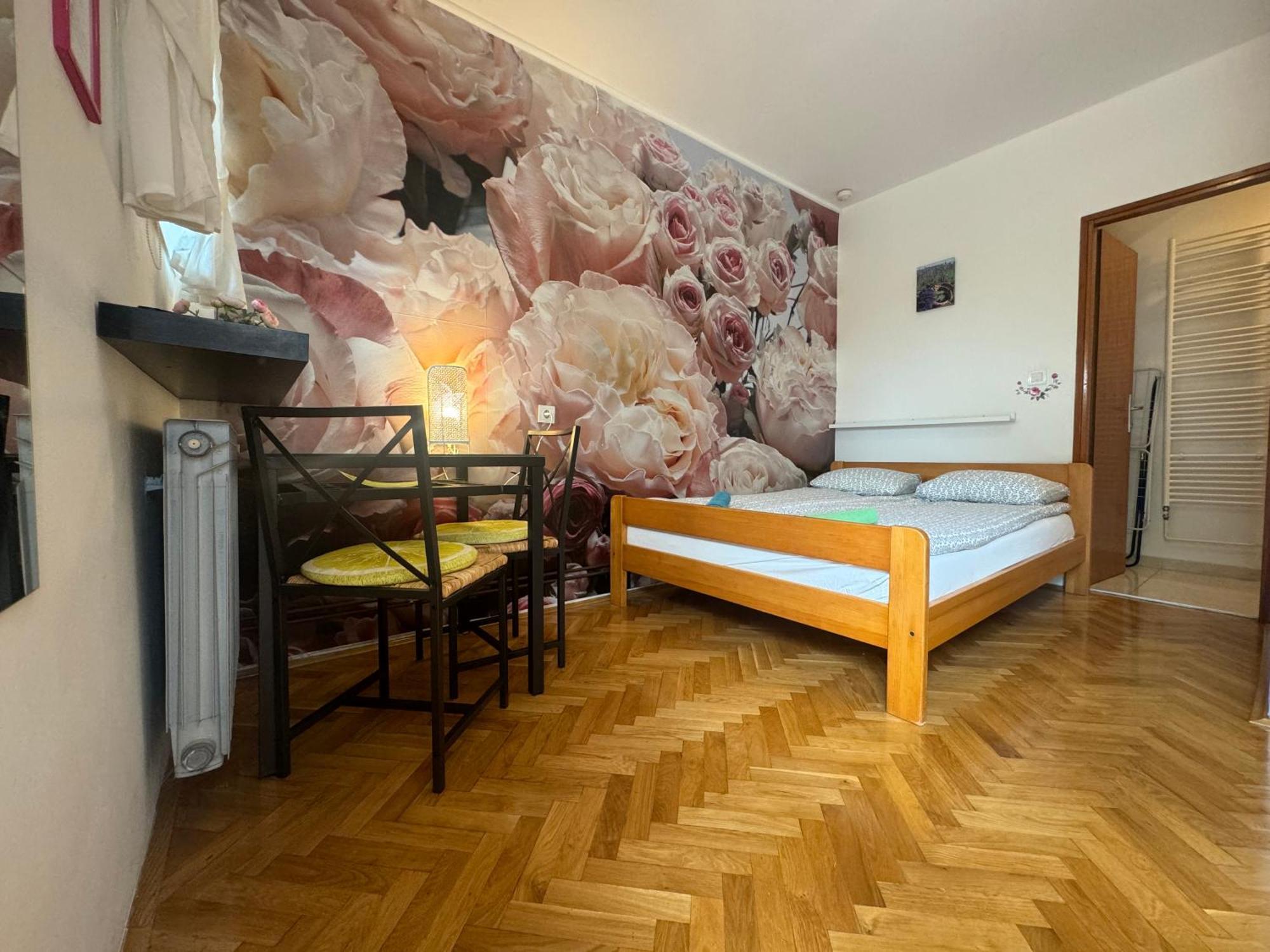 Apartments Jessica Крк Екстер'єр фото